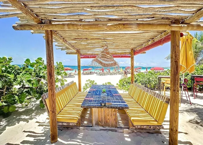 Ciel En Mer, Direct Access To Orient Bay Beach 1 Bedroom